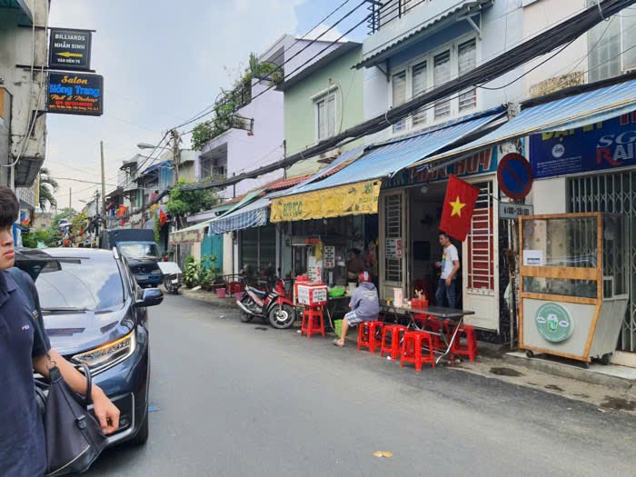 BÁN NHÀ MẶT TIỀN TRẦN VĂN ĐANG QUẬN 3 - 24M2 4X6 - 3 TẦNG - NHỈNH 4 TỶ